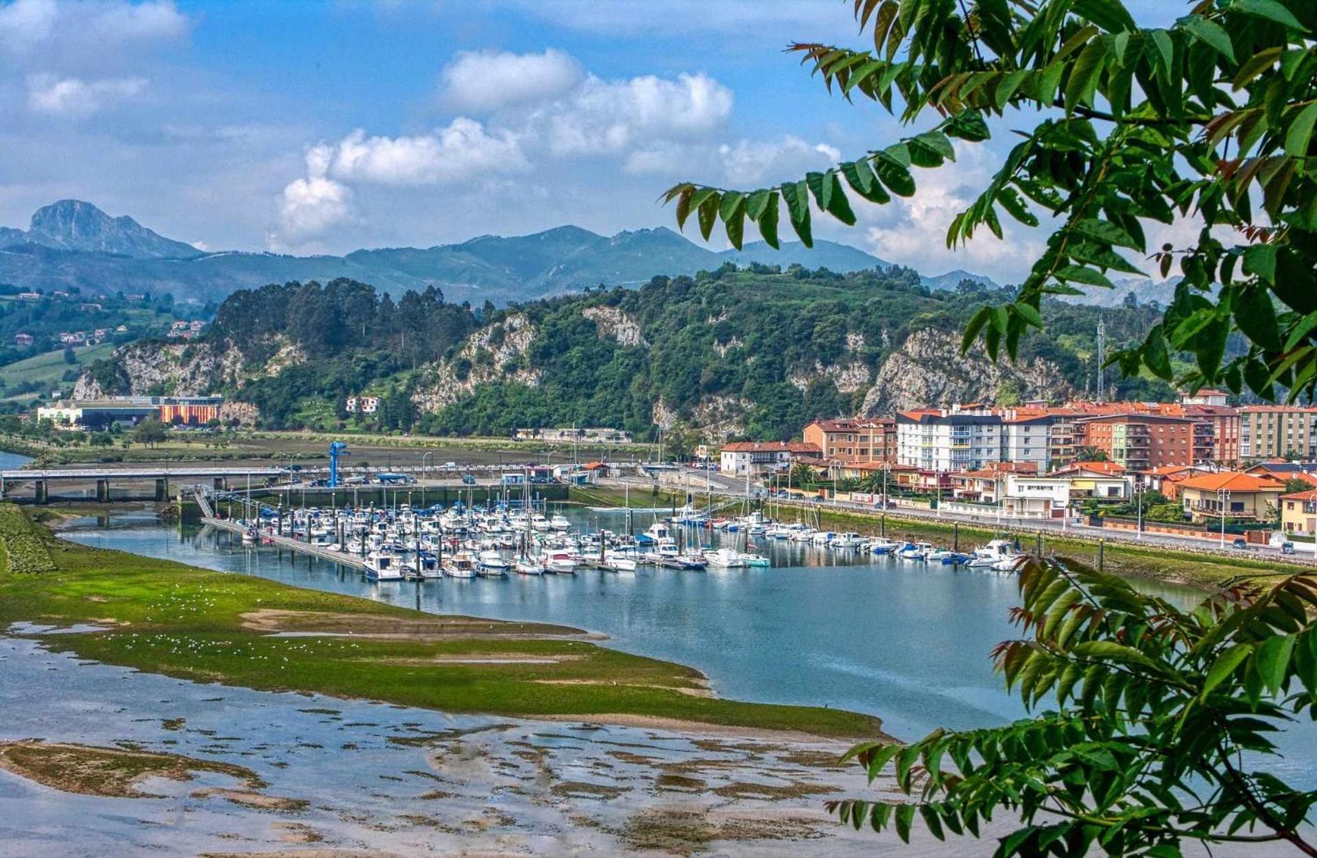 阿里翁达斯Casa La Gueelina En Asturias别墅 外观 照片
